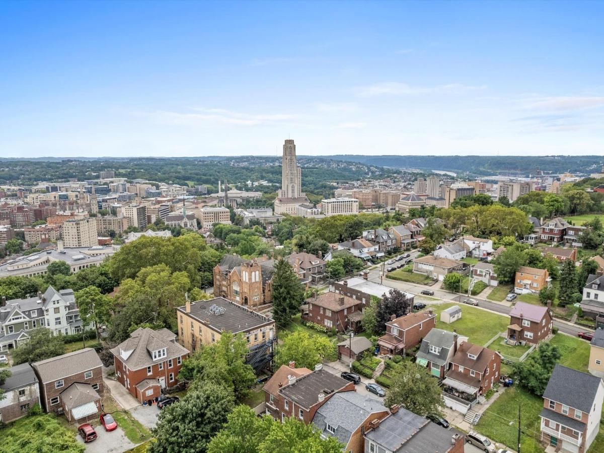 Oakland/University @A Spacious & Modern Private Bedroom With Shared Bathroom Pittsburgh Bagian luar foto